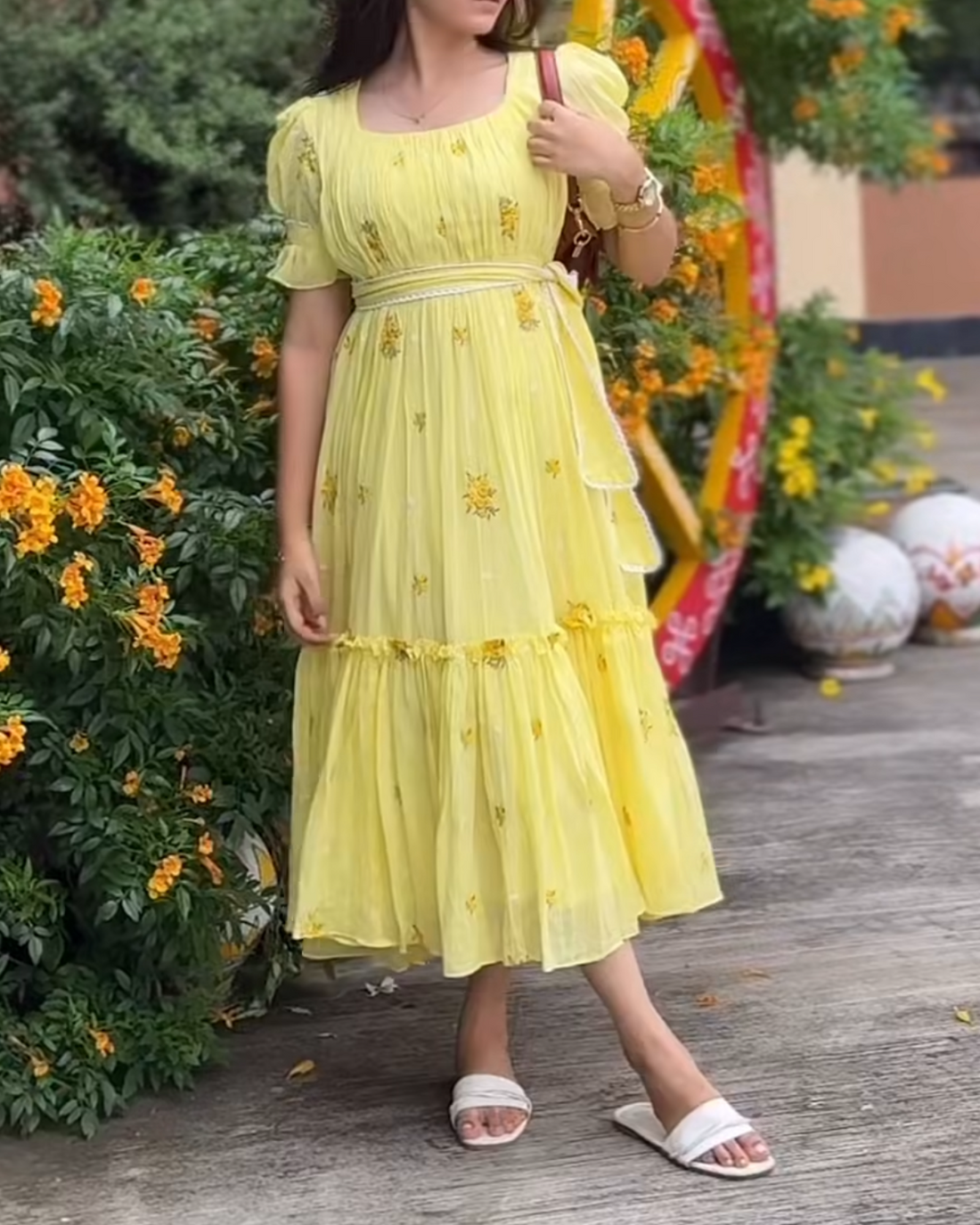 Yellow embroidery dress Bramaramba Yellow embroidery dress Bramaramba
